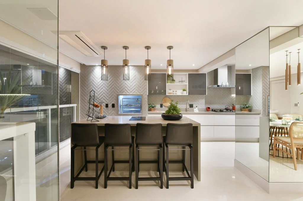 cozinha gourmet cinza em varanda